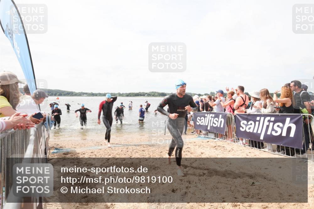 21.06.2026 - Viking Triathlon Michael Strokosch http://msf.ph/oto/9819100 21.06.2026 10:39:20 Schwimmen 152, 214, 232, 328, 340, 457 meine-sportfotos.de