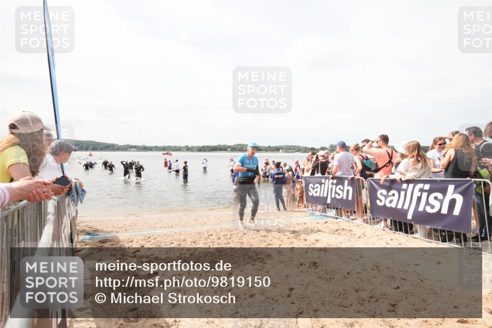 21.06.2026 - Viking Triathlon Michael Strokosch http://msf.ph/oto/9819150 21.06.2026 10:41:10 Schwimmen 132 meine-sportfotos.de
