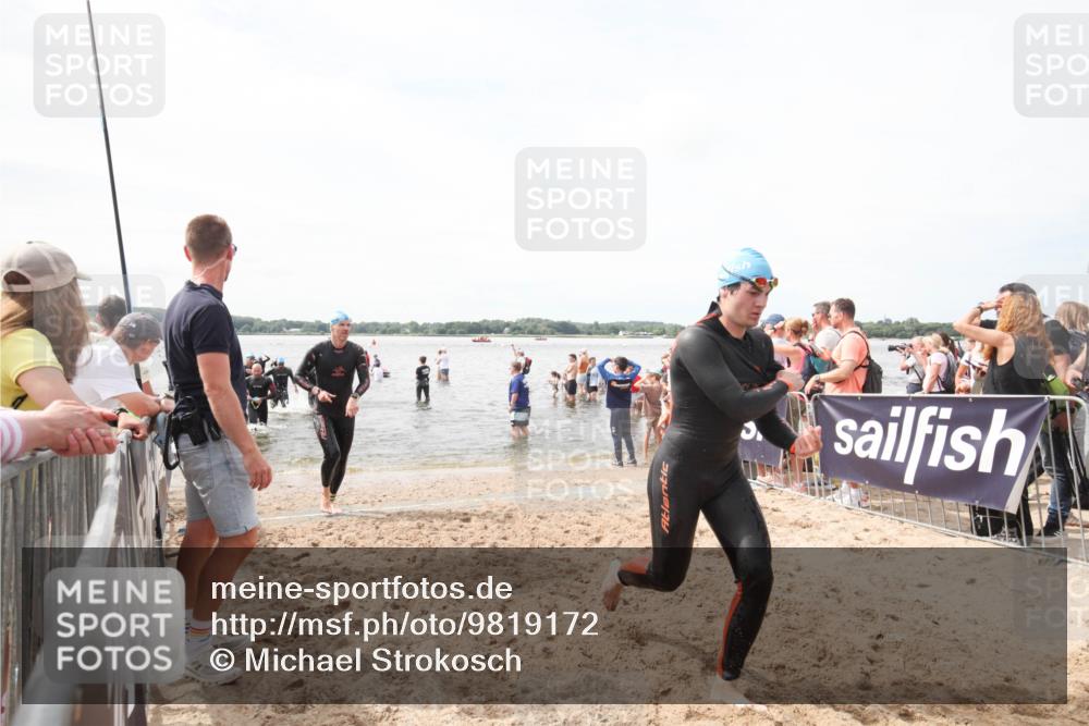 21.06.2026 - Viking Triathlon Michael Strokosch http://msf.ph/oto/9819172 21.06.2026 10:42:07 Schwimmen 44, 86, 134, 438 meine-sportfotos.de