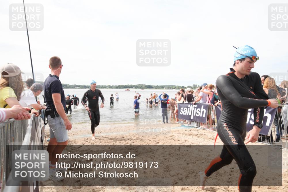 21.06.2026 - Viking Triathlon Michael Strokosch http://msf.ph/oto/9819173 21.06.2026 10:42:07 Schwimmen 44, 86, 134, 438 meine-sportfotos.de