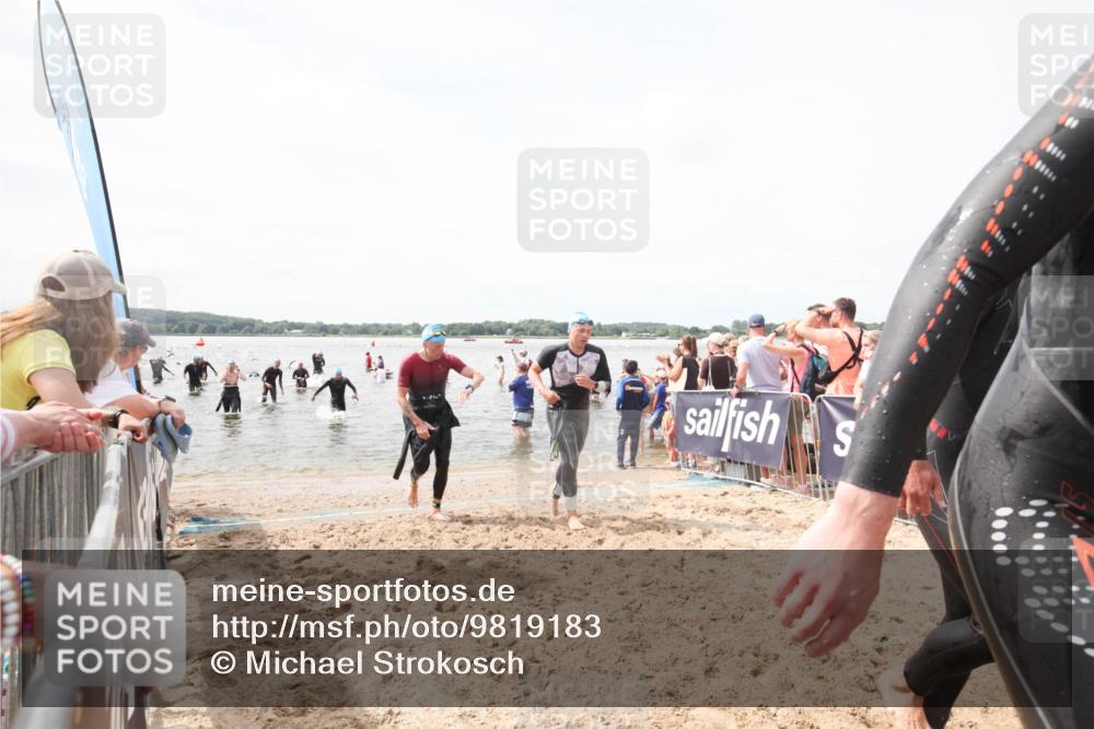 21.06.2026 - Viking Triathlon Michael Strokosch http://msf.ph/oto/9819183 21.06.2026 10:42:22 Schwimmen 188, 266, 279, 399, 492, 516 meine-sportfotos.de