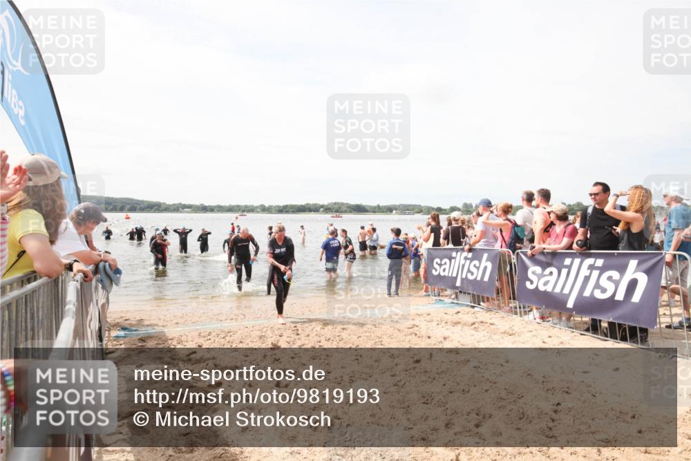 21.06.2026 - Viking Triathlon Michael Strokosch http://msf.ph/oto/9819193 21.06.2026 10:42:41 Schwimmen 348, 384, 393, 436 meine-sportfotos.de