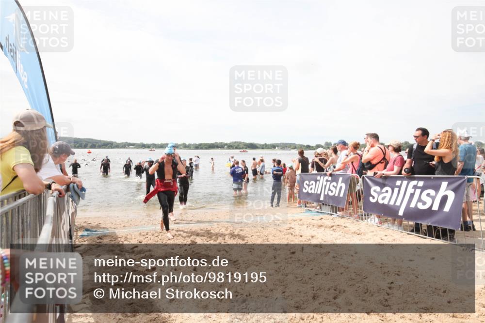 21.06.2026 - Viking Triathlon Michael Strokosch http://msf.ph/oto/9819195 21.06.2026 10:42:49 Schwimmen 41, 166, 175, 213, 268, 384, 436 meine-sportfotos.de