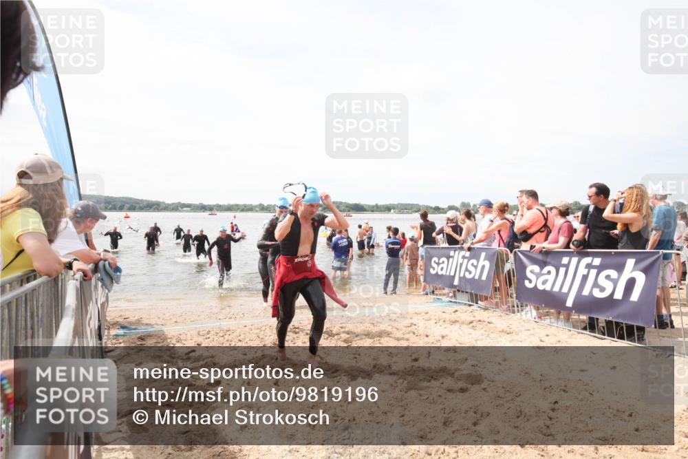 21.06.2026 - Viking Triathlon Michael Strokosch http://msf.ph/oto/9819196 21.06.2026 10:42:50 Schwimmen 41, 166, 175, 213, 268, 384 meine-sportfotos.de