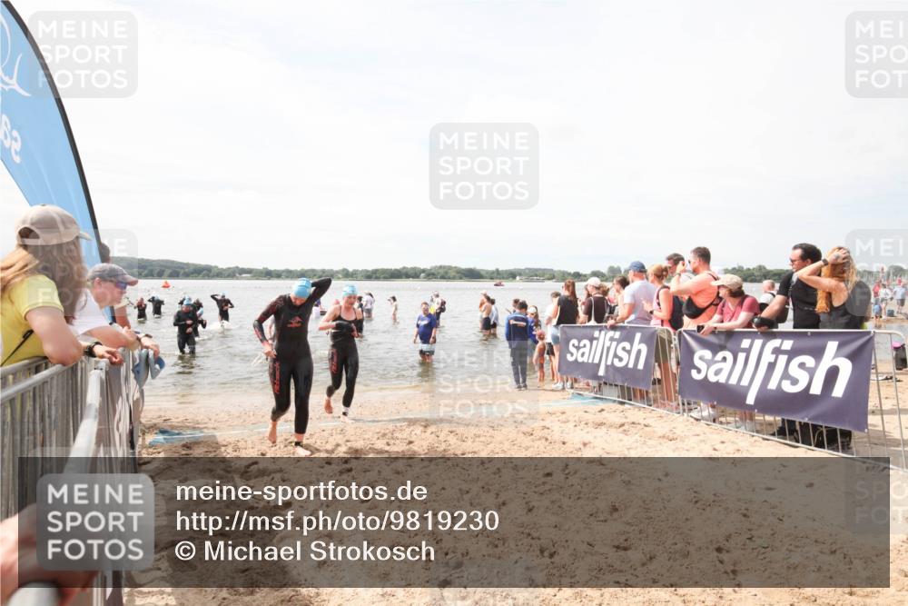 21.06.2026 - Viking Triathlon Michael Strokosch http://msf.ph/oto/9819230 21.06.2026 10:43:42 Schwimmen 93, 234, 351, 459, 470, 521, 618, 663 meine-sportfotos.de