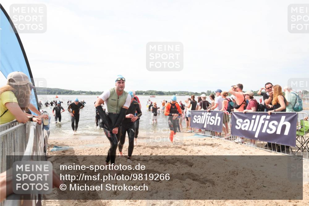 21.06.2026 - Viking Triathlon Michael Strokosch http://msf.ph/oto/9819266 21.06.2026 10:45:12 Schwimmen 33, 36, 151, 308, 310, 329, 345, 369, 415, 445, 577, 668 meine-sportfotos.de