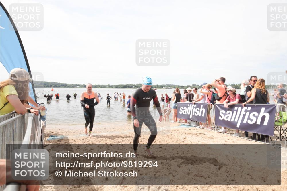 21.06.2026 - Viking Triathlon Michael Strokosch http://msf.ph/oto/9819294 21.06.2026 10:45:43 Schwimmen 54, 158, 376, 540, 562 meine-sportfotos.de