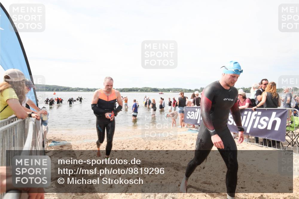 21.06.2026 - Viking Triathlon Michael Strokosch http://msf.ph/oto/9819296 21.06.2026 10:45:45 Schwimmen 54, 376, 540, 562 meine-sportfotos.de