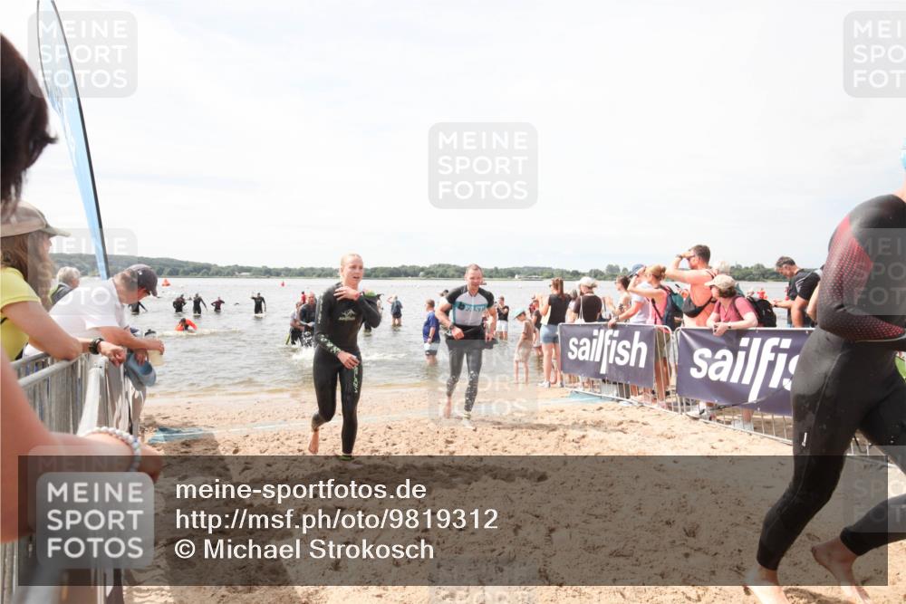 21.06.2026 - Viking Triathlon Michael Strokosch http://msf.ph/oto/9819312 21.06.2026 10:46:22 Schwimmen 91, 107, 322, 324, 403, 494, 555, 563 meine-sportfotos.de