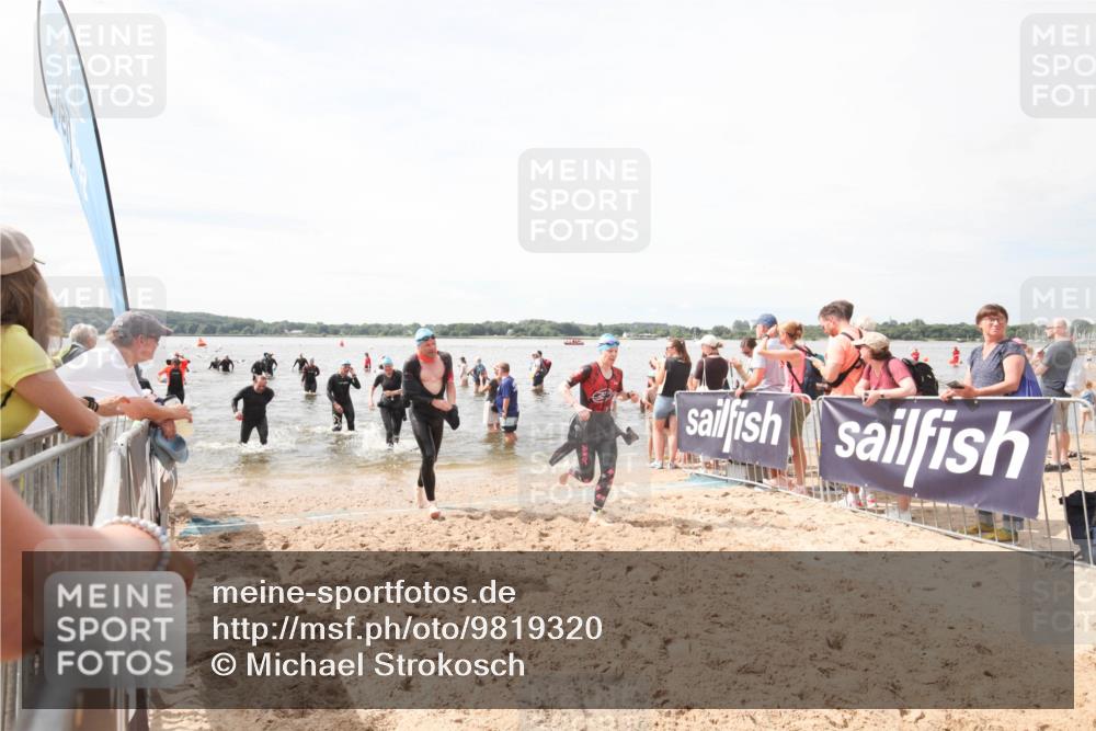 21.06.2026 - Viking Triathlon Michael Strokosch http://msf.ph/oto/9819320 21.06.2026 10:46:41 Schwimmen 156, 363, 388, 414, 650, 654 meine-sportfotos.de