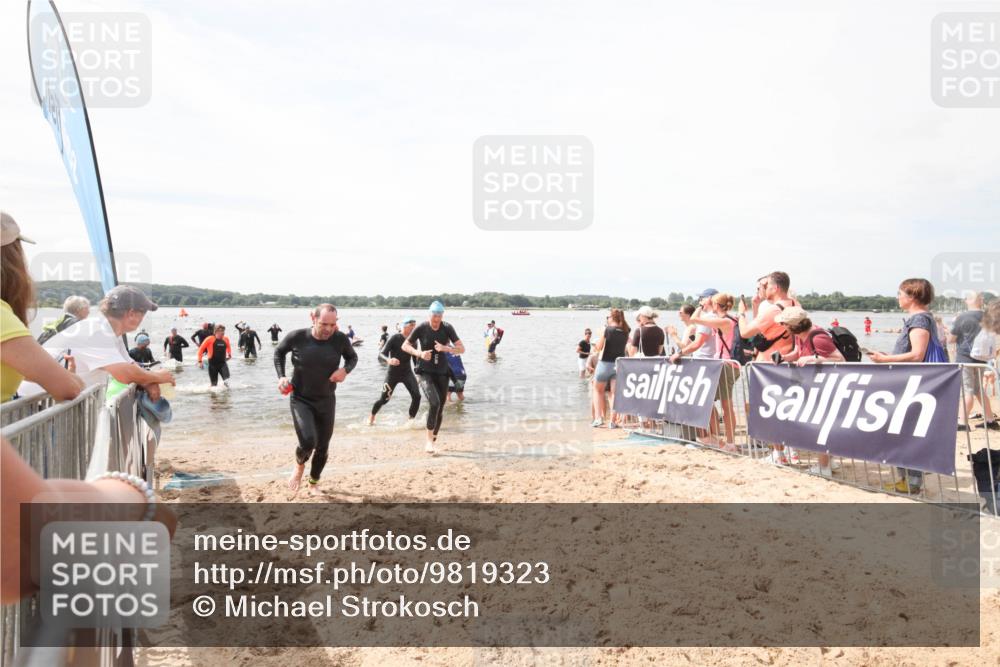 21.06.2026 - Viking Triathlon Michael Strokosch http://msf.ph/oto/9819323 21.06.2026 10:46:44 Schwimmen 156, 260, 363, 388, 414, 650 meine-sportfotos.de