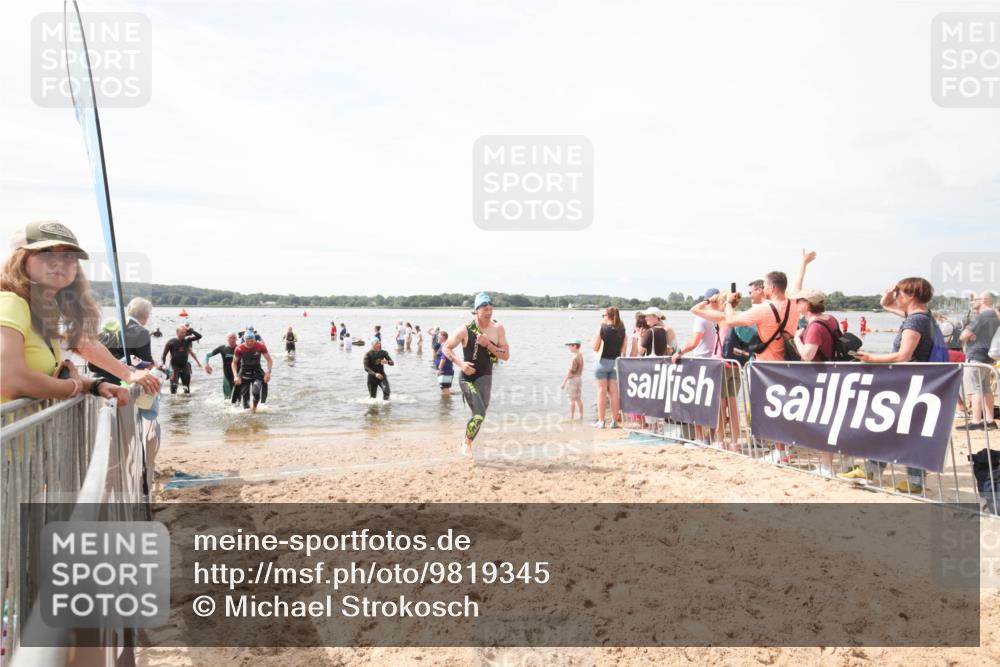 21.06.2026 - Viking Triathlon Michael Strokosch http://msf.ph/oto/9819345 21.06.2026 10:47:25 Schwimmen 116, 155, 212, 317 meine-sportfotos.de