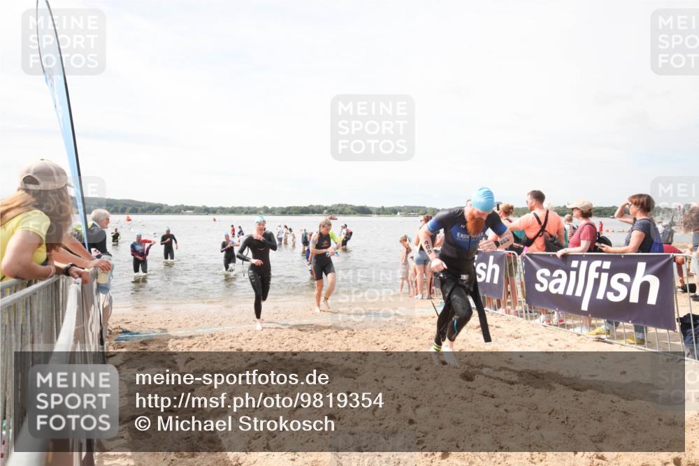 21.06.2026 - Viking Triathlon Michael Strokosch http://msf.ph/oto/9819354 21.06.2026 10:47:36 Schwimmen 123, 183, 212, 304, 317, 352, 353, 469, 571 meine-sportfotos.de