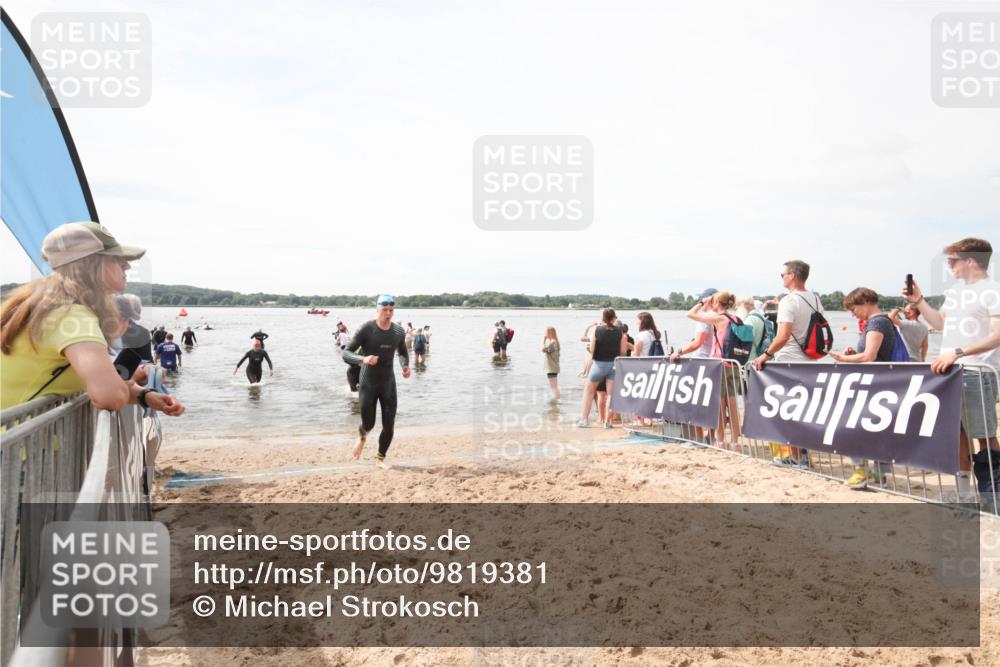 21.06.2026 - Viking Triathlon Michael Strokosch http://msf.ph/oto/9819381 21.06.2026 10:49:12 Schwimmen 291, 434, 498 meine-sportfotos.de