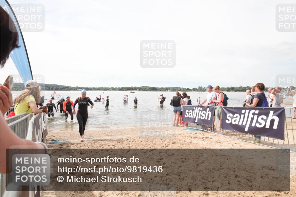 21.06.2026 - Viking Triathlon Michael Strokosch http://msf.ph/oto/9819436 21.06.2026 10:53:36 Schwimmen 59, 92, 283 meine-sportfotos.de
