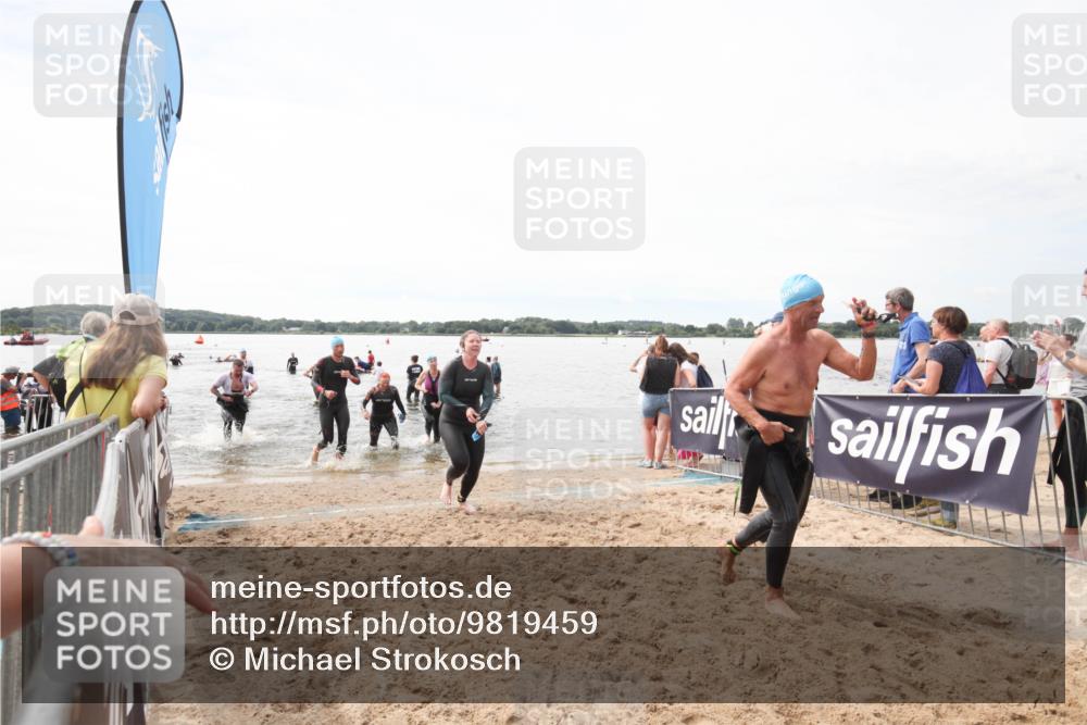 21.06.2026 - Viking Triathlon Michael Strokosch http://msf.ph/oto/9819459 21.06.2026 10:54:55 Schwimmen 52, 244, 275, 347, 424 meine-sportfotos.de