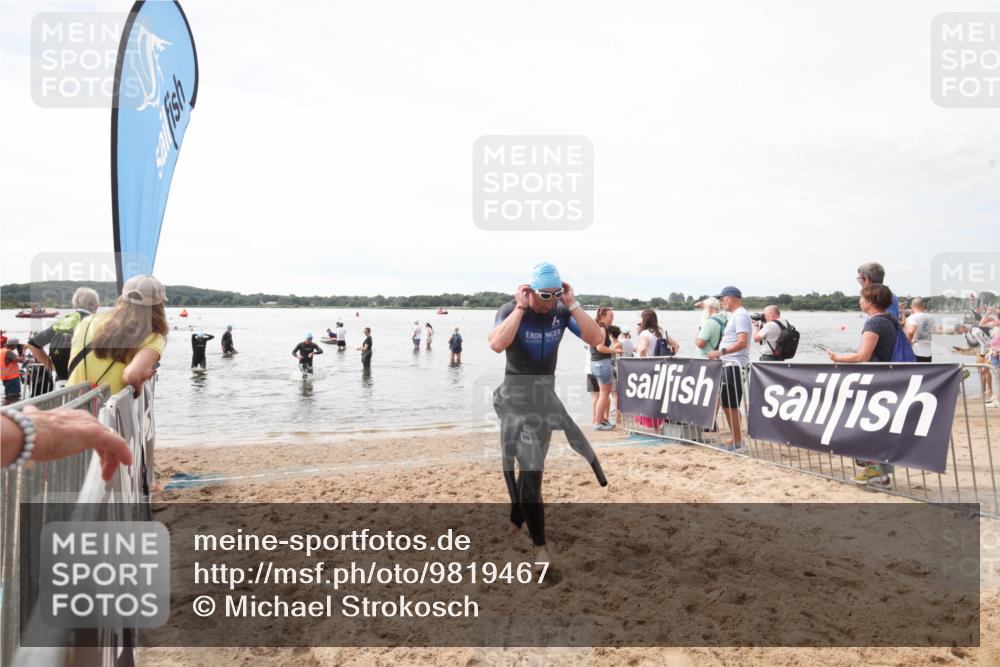 21.06.2026 - Viking Triathlon Michael Strokosch http://msf.ph/oto/9819467 21.06.2026 10:55:34 Schwimmen 305, 561 meine-sportfotos.de