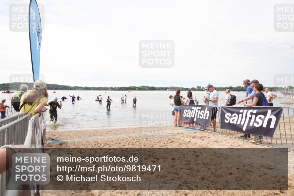 21.06.2026 - Viking Triathlon Michael Strokosch http://msf.ph/oto/9819471 21.06.2026 10:55:59 Schwimmen 77, 264 meine-sportfotos.de