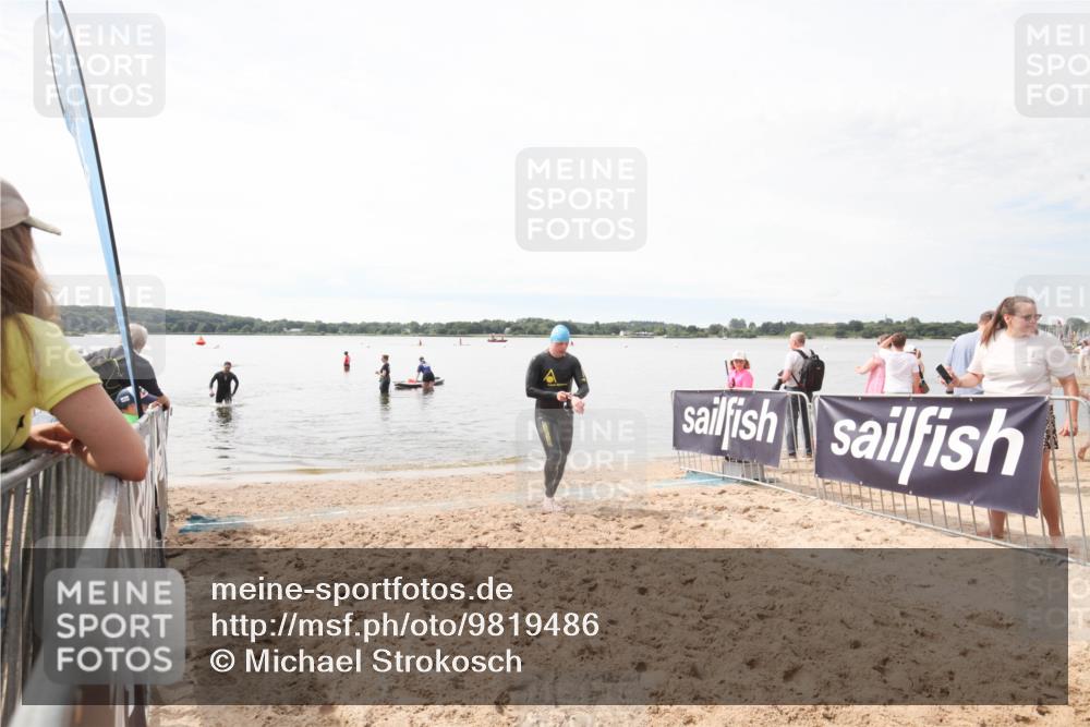 21.06.2026 - Viking Triathlon Michael Strokosch http://msf.ph/oto/9819486 21.06.2026 10:59:19 Schwimmen 106 meine-sportfotos.de
