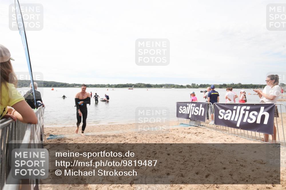 21.06.2026 - Viking Triathlon Michael Strokosch http://msf.ph/oto/9819487 21.06.2026 10:59:30 Schwimmen 253 meine-sportfotos.de