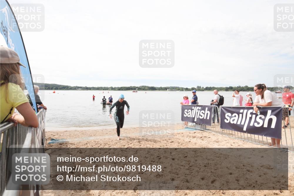 21.06.2026 - Viking Triathlon Michael Strokosch http://msf.ph/oto/9819488 21.06.2026 10:59:52 Schwimmen 542 meine-sportfotos.de