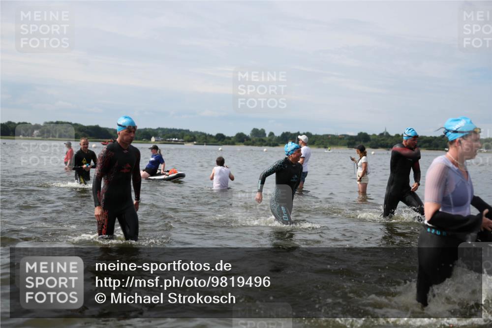 21.06.2026 - Viking Triathlon Michael Strokosch http://msf.ph/oto/9819496 21.06.2026 10:45:18 Schwimmen 37, 48, 85, 105, 147, 158, 258, 273, 274, 302, 326, 354, 366, 376, 540, 562, 635 meine-sportfotos.de