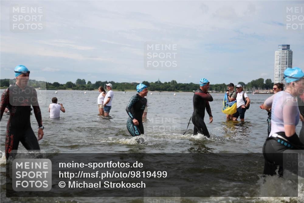 21.06.2026 - Viking Triathlon Michael Strokosch http://msf.ph/oto/9819499 21.06.2026 10:45:19 Schwimmen 37, 48, 54, 85, 105, 147, 158, 258, 273, 274, 302, 326, 354, 376, 540, 562, 635 meine-sportfotos.de