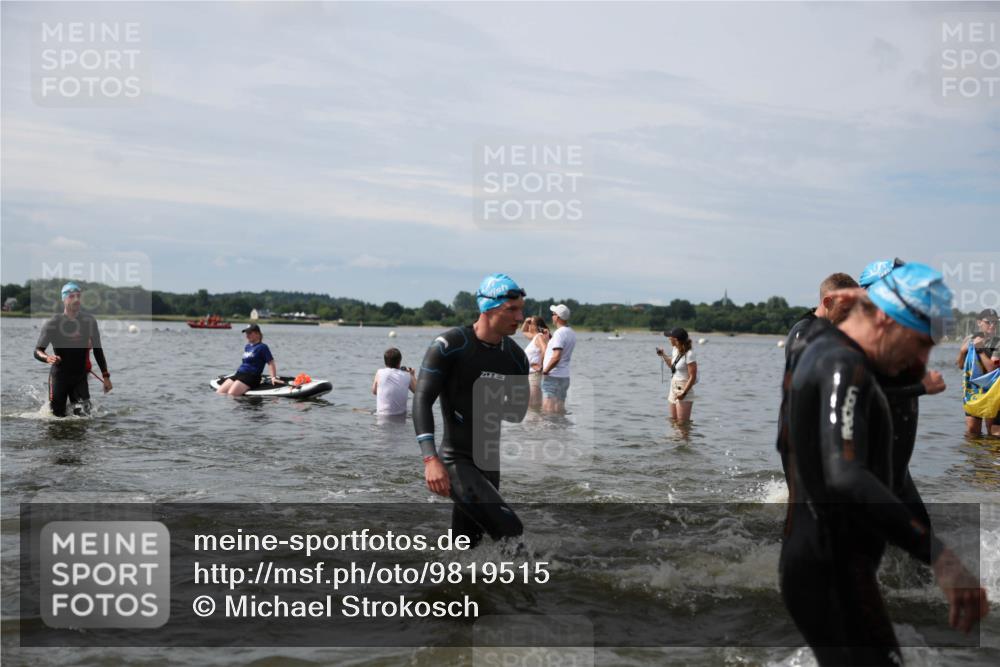 21.06.2026 - Viking Triathlon Michael Strokosch http://msf.ph/oto/9819515 21.06.2026 10:45:25 Schwimmen 37, 48, 54, 85, 105, 147, 158, 273, 274, 302, 354, 376, 540, 562, 635 meine-sportfotos.de
