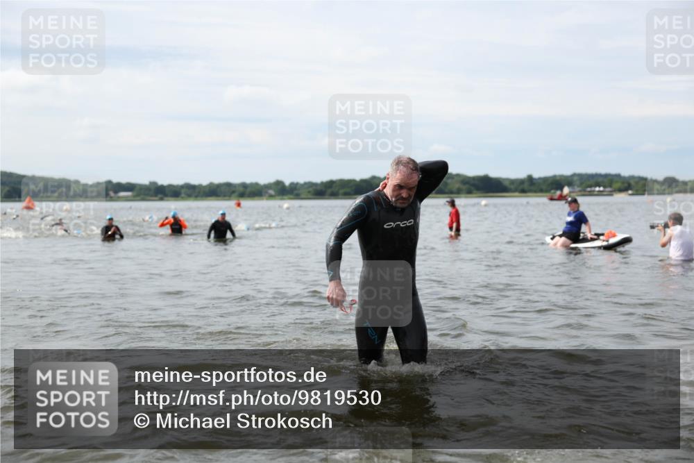 21.06.2026 - Viking Triathlon Michael Strokosch http://msf.ph/oto/9819530 21.06.2026 10:45:33 Schwimmen 37, 54, 85, 158, 376, 540, 562 meine-sportfotos.de