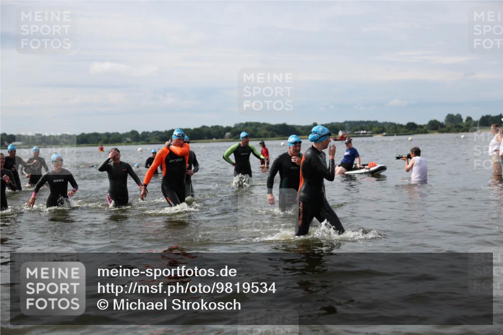 21.06.2026 - Viking Triathlon Michael Strokosch http://msf.ph/oto/9819534 21.06.2026 10:45:49 Schwimmen 138, 172, 196, 245, 331, 389, 405, 448, 510, 534, 539 meine-sportfotos.de