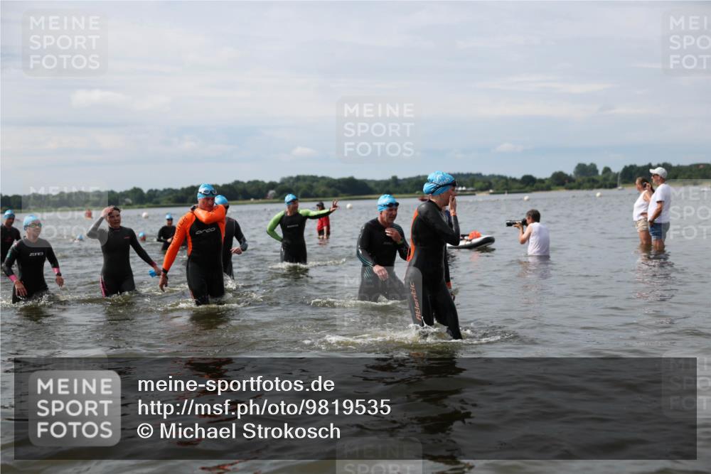 21.06.2026 - Viking Triathlon Michael Strokosch http://msf.ph/oto/9819535 21.06.2026 10:45:49 Schwimmen 138, 172, 196, 245, 331, 389, 405, 448, 510, 534, 539 meine-sportfotos.de