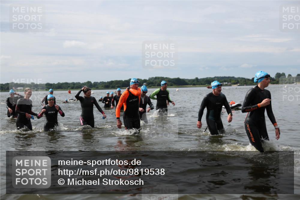 21.06.2026 - Viking Triathlon Michael Strokosch http://msf.ph/oto/9819538 21.06.2026 10:45:50 Schwimmen 138, 172, 196, 245, 331, 389, 405, 448, 510, 534, 539 meine-sportfotos.de