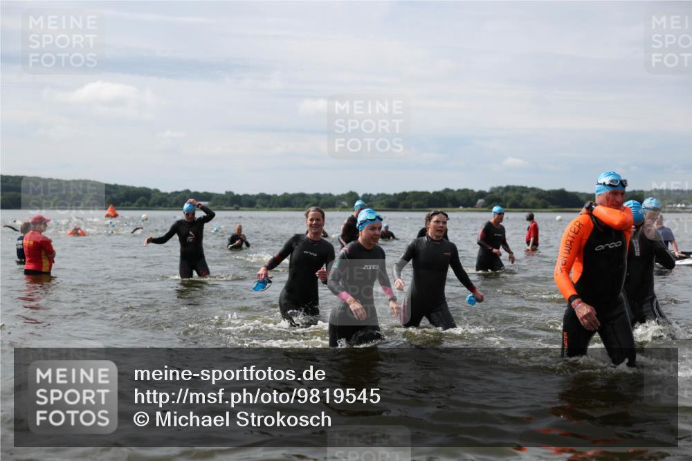 21.06.2026 - Viking Triathlon Michael Strokosch http://msf.ph/oto/9819545 21.06.2026 10:45:52 Schwimmen 138, 172, 196, 245, 331, 389, 405, 448, 510, 534, 539 meine-sportfotos.de