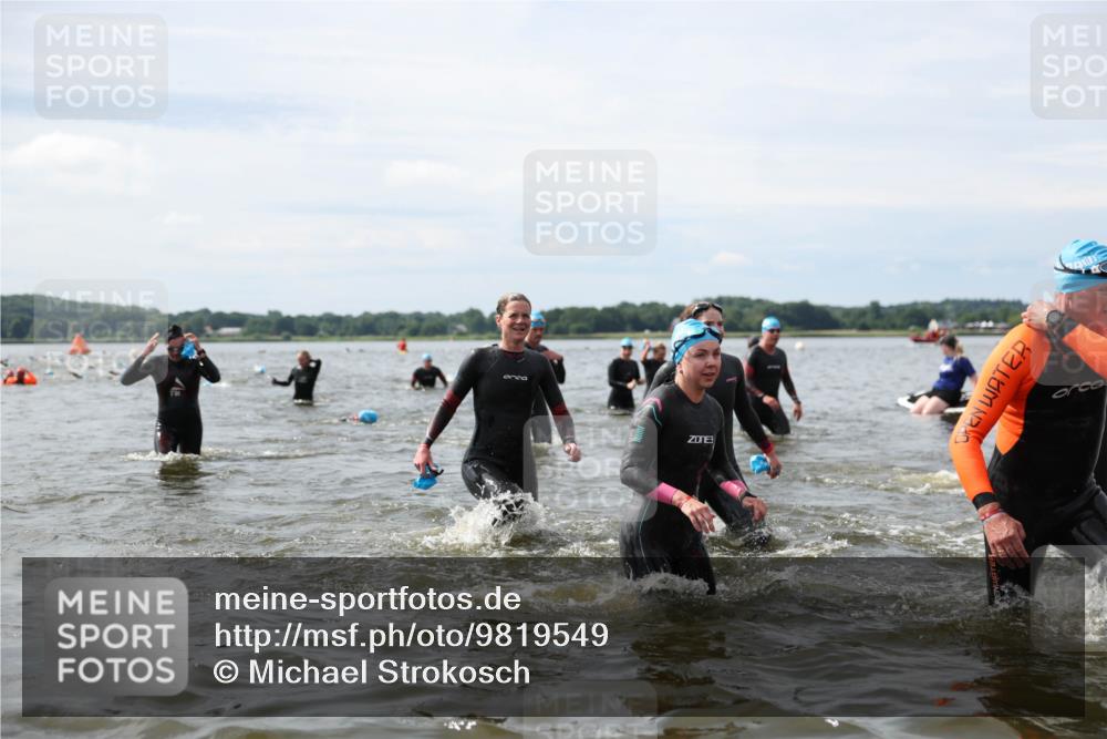 21.06.2026 - Viking Triathlon Michael Strokosch http://msf.ph/oto/9819549 21.06.2026 10:45:53 Schwimmen 107, 138, 172, 196, 245, 331, 389, 405, 448, 510, 534, 539 meine-sportfotos.de