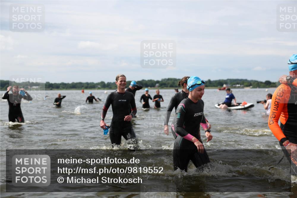 21.06.2026 - Viking Triathlon Michael Strokosch http://msf.ph/oto/9819552 21.06.2026 10:45:54 Schwimmen 107, 138, 172, 196, 245, 331, 389, 405, 448, 494, 510, 534, 539, 563 meine-sportfotos.de