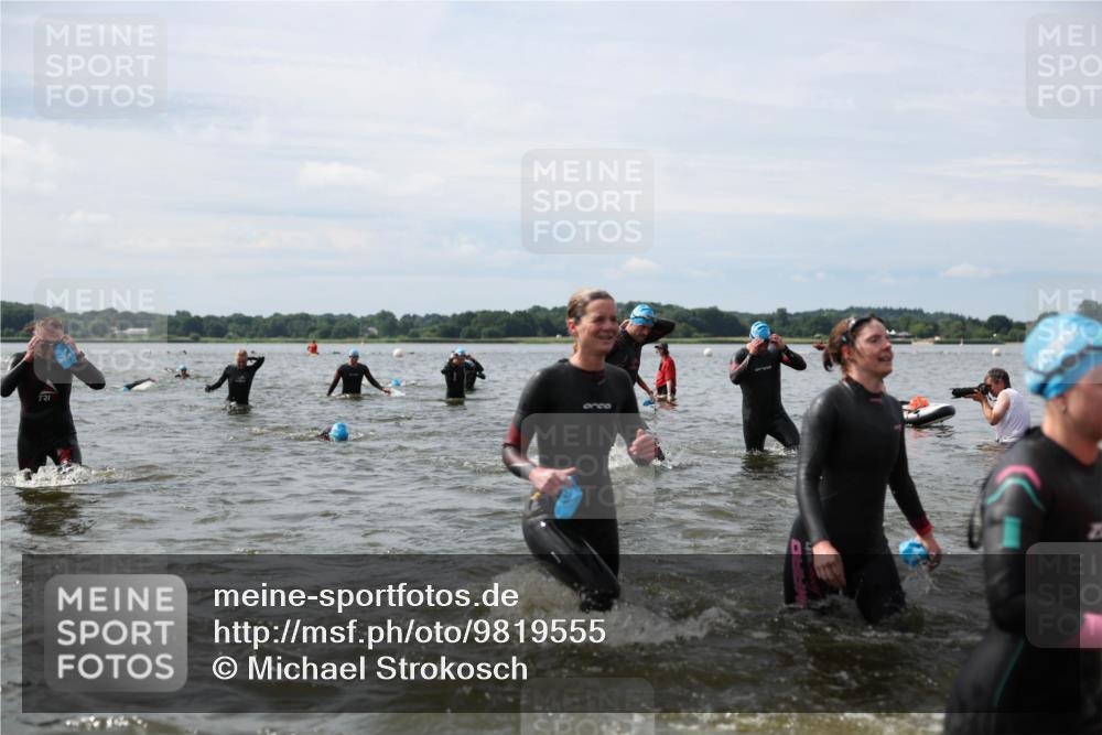 21.06.2026 - Viking Triathlon Michael Strokosch http://msf.ph/oto/9819555 21.06.2026 10:45:55 Schwimmen 107, 138, 172, 196, 245, 331, 389, 405, 448, 494, 510, 534, 539, 563 meine-sportfotos.de