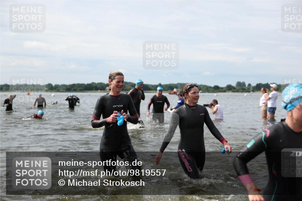 21.06.2026 - Viking Triathlon Michael Strokosch http://msf.ph/oto/9819557 21.06.2026 10:45:56 Schwimmen 107, 138, 172, 196, 245, 331, 389, 403, 405, 448, 494, 510, 534, 539, 563 meine-sportfotos.de