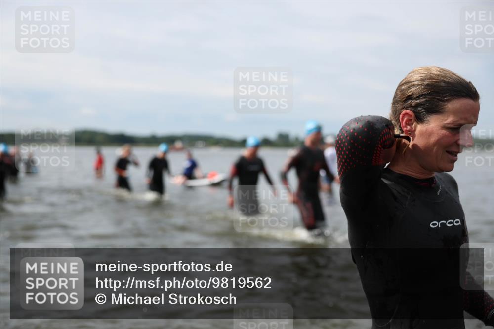 21.06.2026 - Viking Triathlon Michael Strokosch http://msf.ph/oto/9819562 21.06.2026 10:45:58 Schwimmen 107, 138, 172, 196, 245, 331, 389, 403, 405, 448, 494, 510, 534, 539, 555, 563 meine-sportfotos.de
