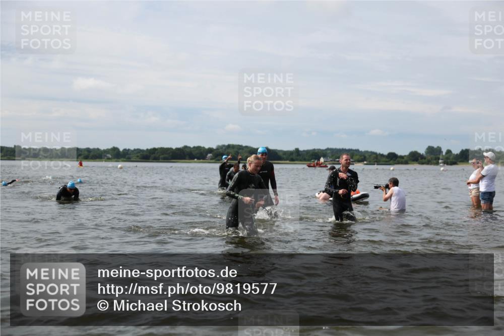21.06.2026 - Viking Triathlon Michael Strokosch http://msf.ph/oto/9819577 21.06.2026 10:46:07 Schwimmen 91, 107, 138, 245, 322, 324, 403, 448, 494, 497, 510, 534, 539, 555, 563 meine-sportfotos.de