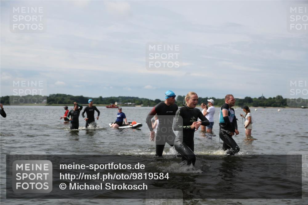 21.06.2026 - Viking Triathlon Michael Strokosch http://msf.ph/oto/9819584 21.06.2026 10:46:10 Schwimmen 91, 107, 322, 324, 403, 448, 494, 497, 510, 555, 563, 654 meine-sportfotos.de