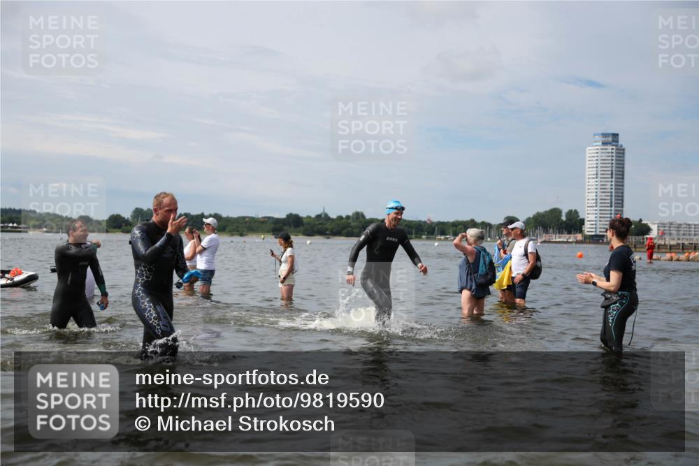 21.06.2026 - Viking Triathlon Michael Strokosch http://msf.ph/oto/9819590 21.06.2026 10:46:17 Schwimmen 91, 107, 156, 322, 324, 363, 388, 403, 494, 497, 555, 563, 654 meine-sportfotos.de