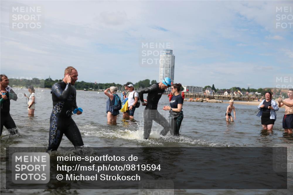 21.06.2026 - Viking Triathlon Michael Strokosch http://msf.ph/oto/9819594 21.06.2026 10:46:18 Schwimmen 91, 107, 156, 322, 324, 363, 388, 403, 494, 497, 555, 563, 654 meine-sportfotos.de