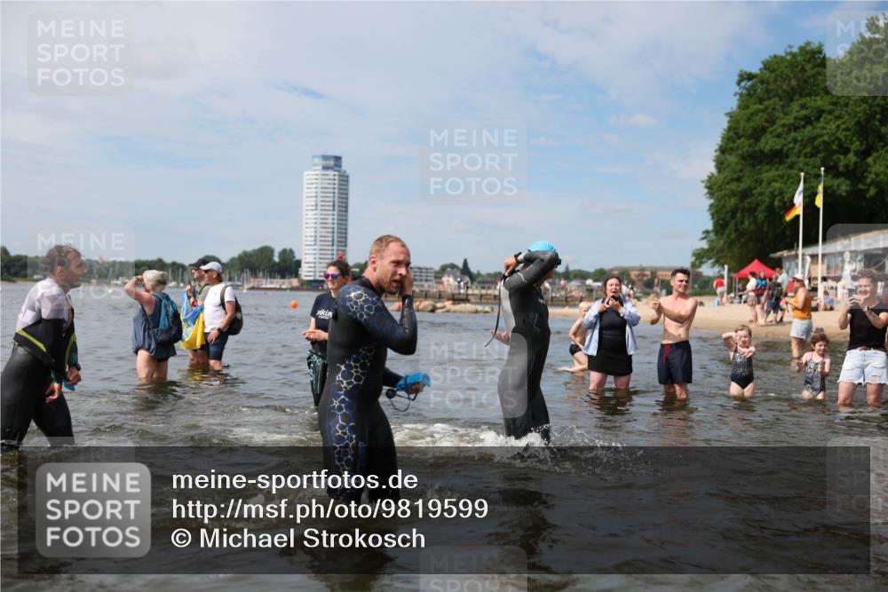 21.06.2026 - Viking Triathlon Michael Strokosch http://msf.ph/oto/9819599 21.06.2026 10:46:20 Schwimmen 91, 156, 322, 324, 363, 388, 403, 497, 555, 650, 654 meine-sportfotos.de