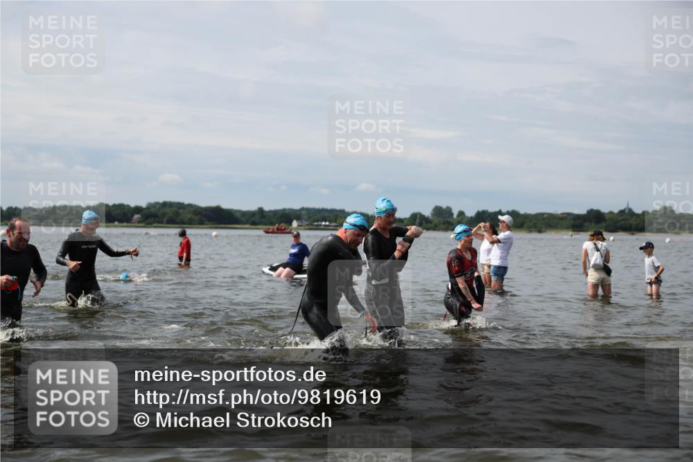 21.06.2026 - Viking Triathlon Michael Strokosch http://msf.ph/oto/9819619 21.06.2026 10:46:31 Schwimmen 156, 260, 341, 363, 388, 414, 443, 476, 650, 654, 670 meine-sportfotos.de