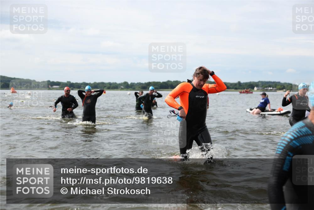 21.06.2026 - Viking Triathlon Michael Strokosch http://msf.ph/oto/9819638 21.06.2026 10:46:41 Schwimmen 156, 173, 217, 260, 313, 341, 358, 363, 414, 443, 476, 650, 670 meine-sportfotos.de