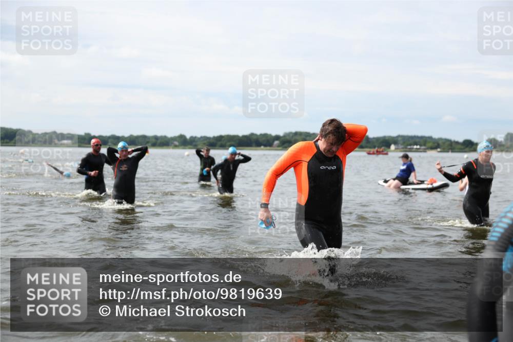 21.06.2026 - Viking Triathlon Michael Strokosch http://msf.ph/oto/9819639 21.06.2026 10:46:41 Schwimmen 156, 173, 217, 260, 313, 341, 358, 363, 414, 443, 476, 650, 670 meine-sportfotos.de