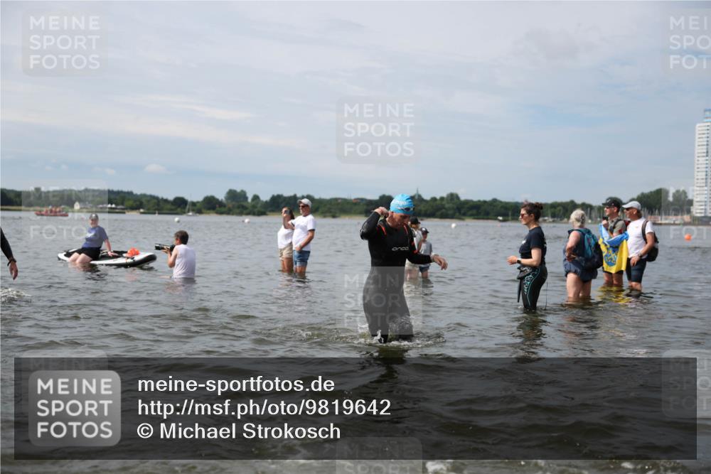 21.06.2026 - Viking Triathlon Michael Strokosch http://msf.ph/oto/9819642 21.06.2026 10:46:44 Schwimmen 168, 173, 217, 260, 282, 313, 341, 358, 414, 443, 476, 650, 670 meine-sportfotos.de