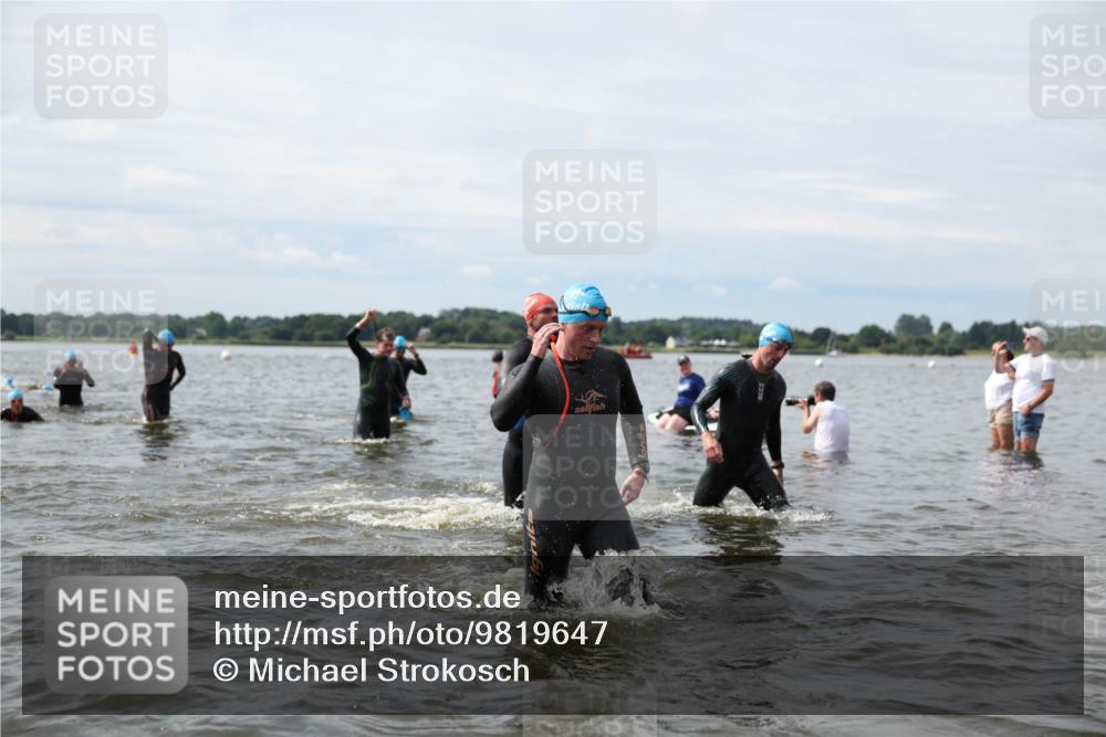 21.06.2026 - Viking Triathlon Michael Strokosch http://msf.ph/oto/9819647 21.06.2026 10:46:46 Schwimmen 168, 173, 217, 260, 282, 313, 341, 346, 358, 414, 443, 476, 670 meine-sportfotos.de