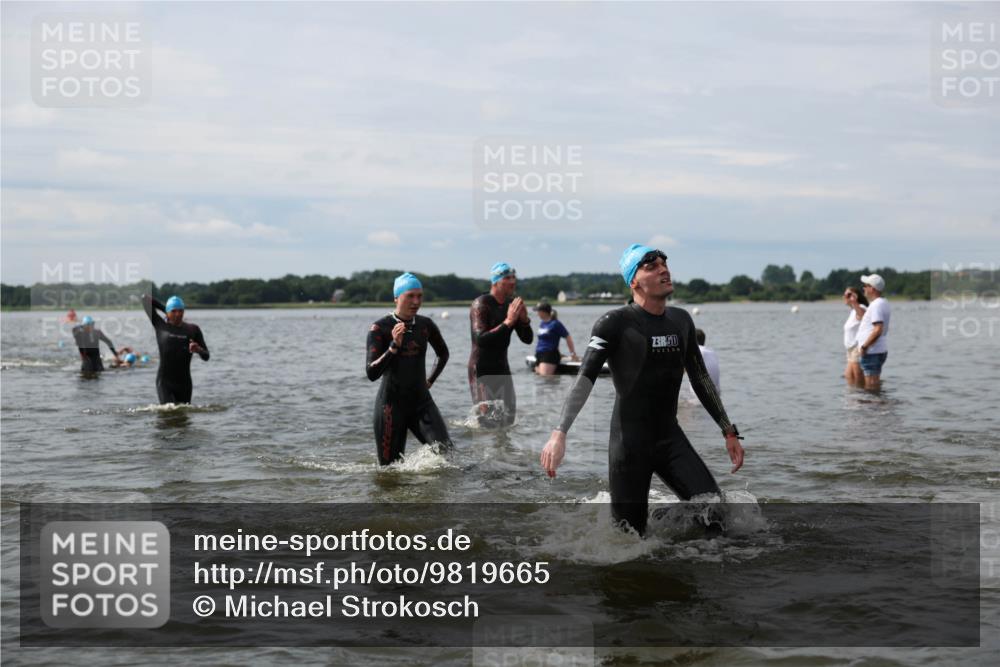 21.06.2026 - Viking Triathlon Michael Strokosch http://msf.ph/oto/9819665 21.06.2026 10:46:56 Schwimmen 168, 173, 217, 282, 313, 321, 346, 358, 458, 670 meine-sportfotos.de