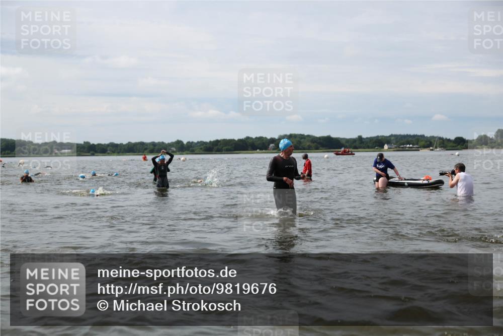 21.06.2026 - Viking Triathlon Michael Strokosch http://msf.ph/oto/9819676 21.06.2026 10:47:00 Schwimmen 155, 168, 282, 313, 321, 346, 458 meine-sportfotos.de